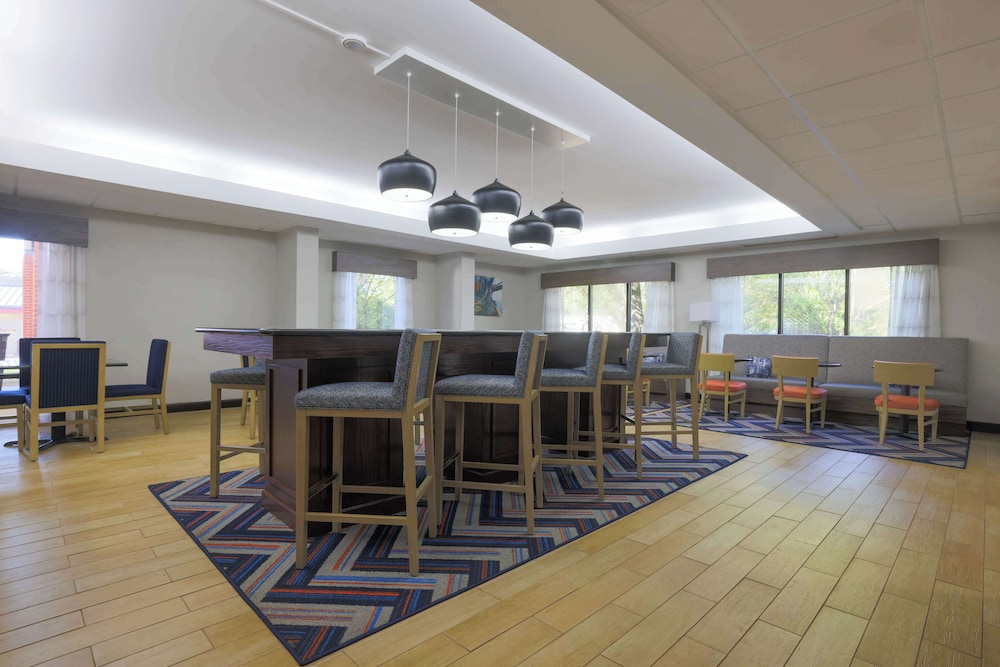 Hampton Inn Raleigh Garner - photo 31