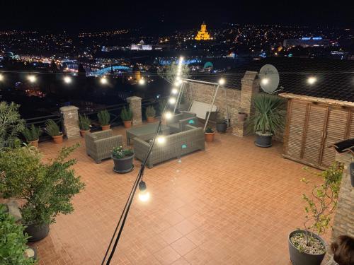 Ateshgah Residence