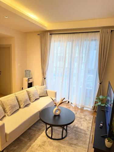 Kilimani1bedroom with full back up gen and heated pool Coded Spot
