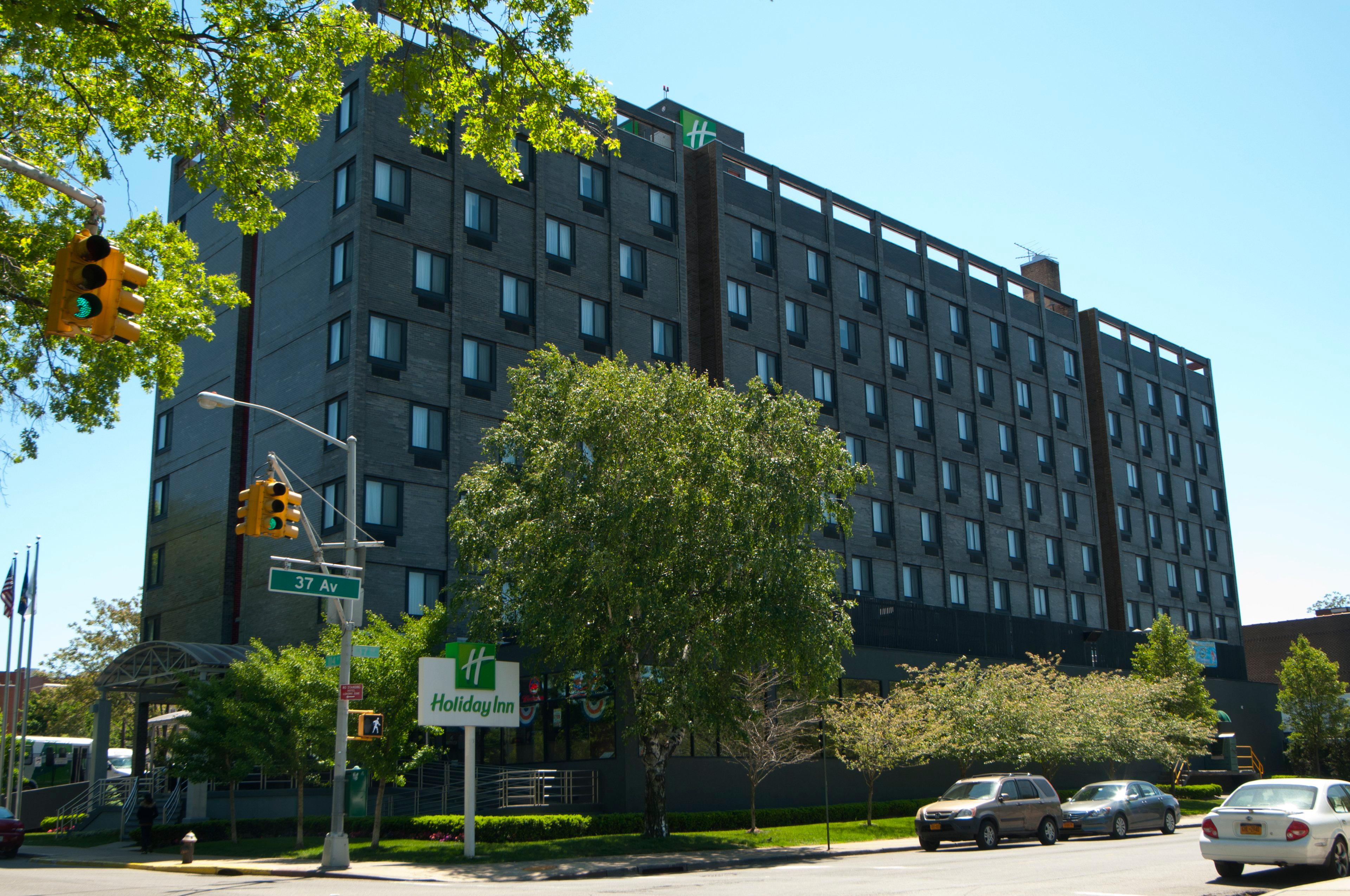 Holiday Inn LaGuardia Airport in Corona, United States