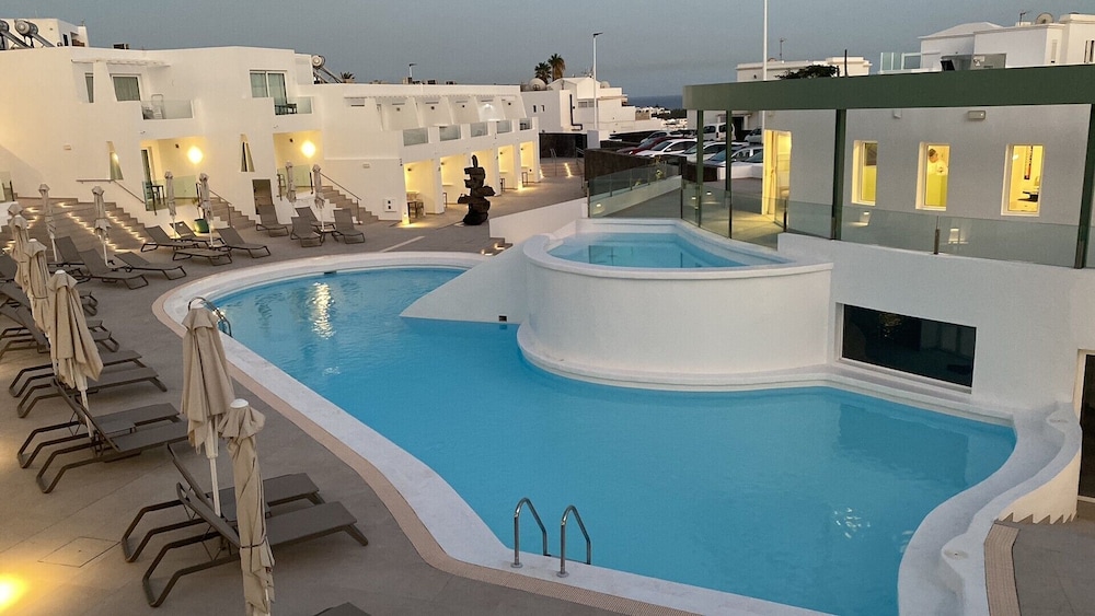 Kikere Studios in Puerto Del Carmen, Spain