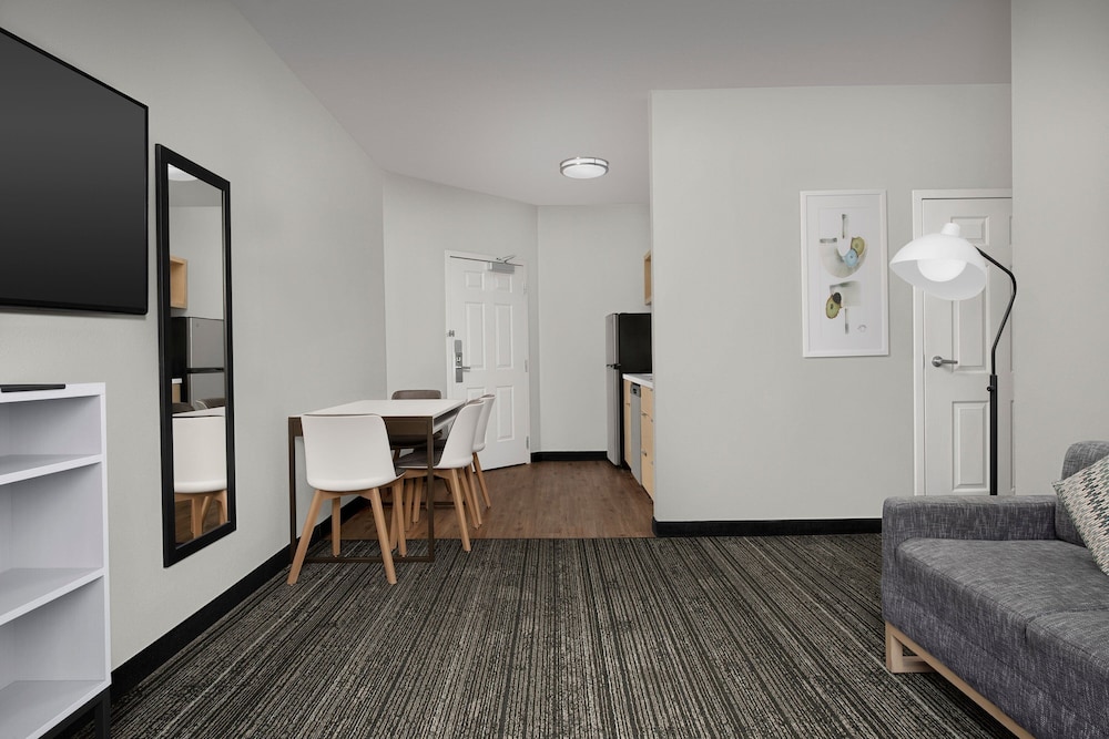TownePlace Suites by Marriott Sacramento Cal Expo - photo 13