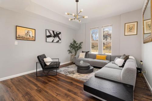 Downtown Views Prime Location in Cincinnati, United States