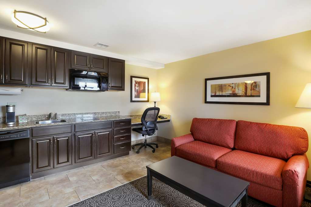 Best Western Plus Castle Rock - photo 31