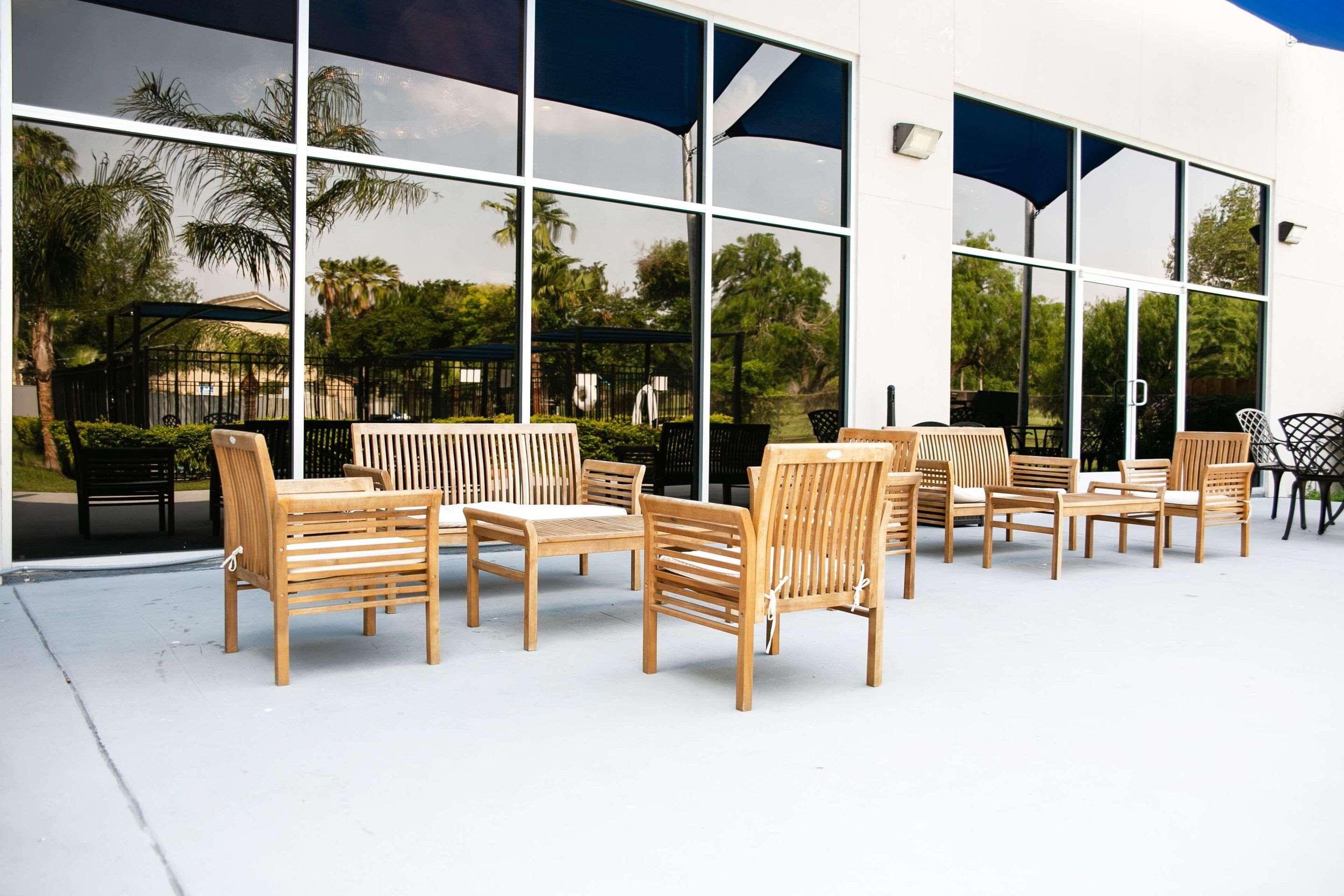 Radisson Hotel Mcallen Airport — Mcallen