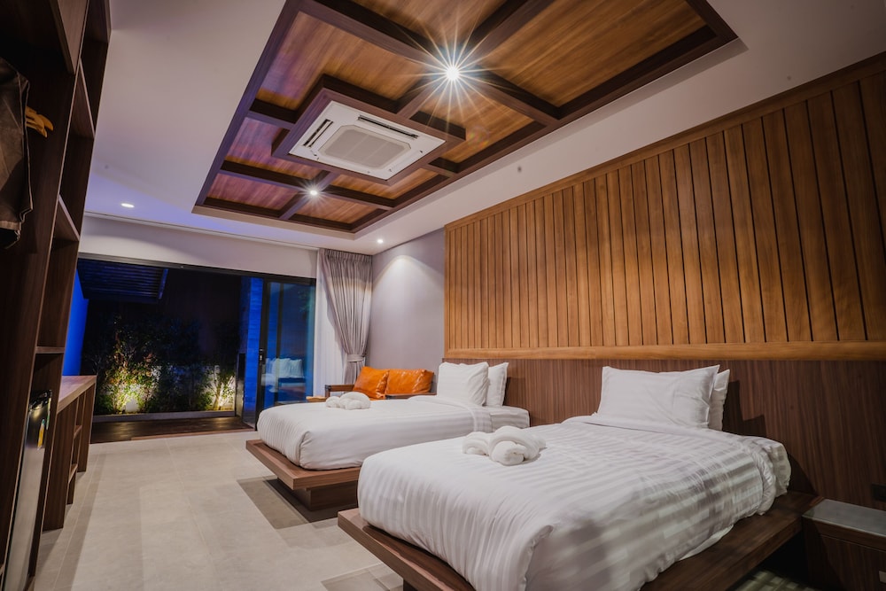 Malabar Pool Villa Phuket — Ratsada — photo 5