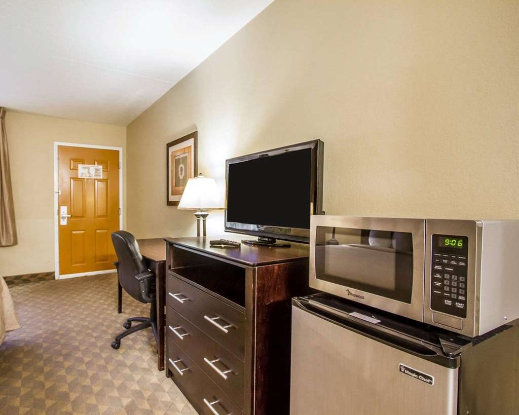 Quality Inn & Suites Greenville I 65 - photo 20