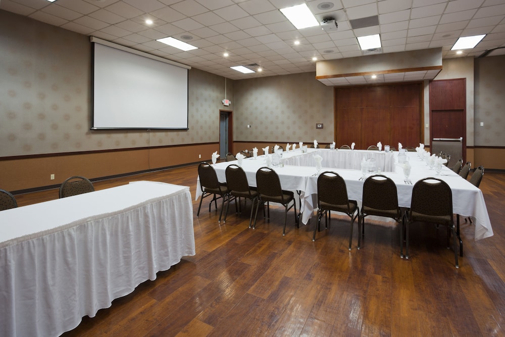 Holiday Inn Alexandria by IHG - photo 37