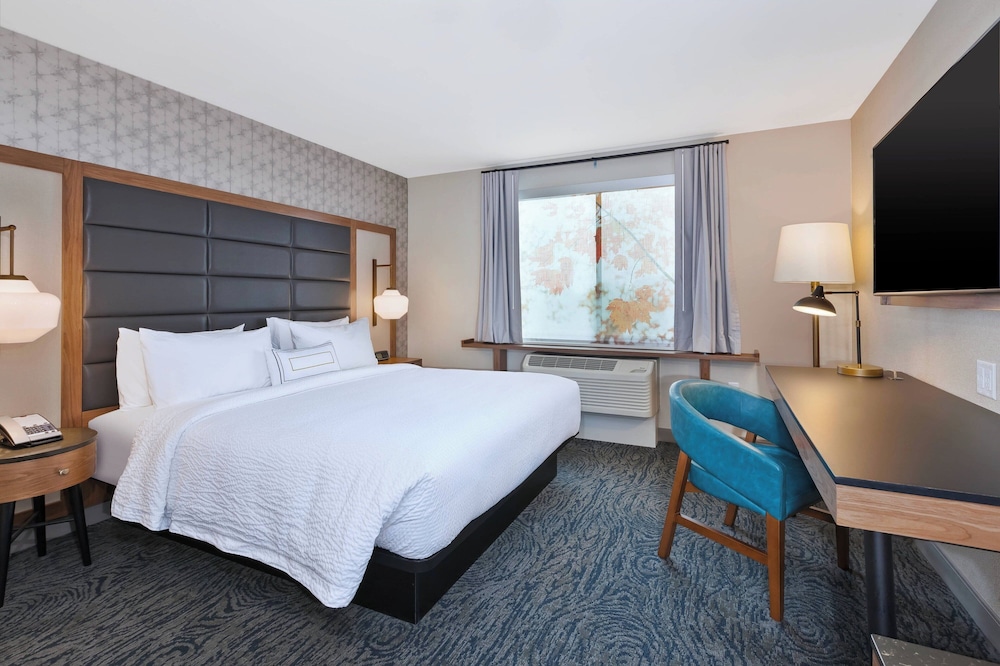 Fairfield Inn & Suites by Marriott Kalamazoo - photo 9