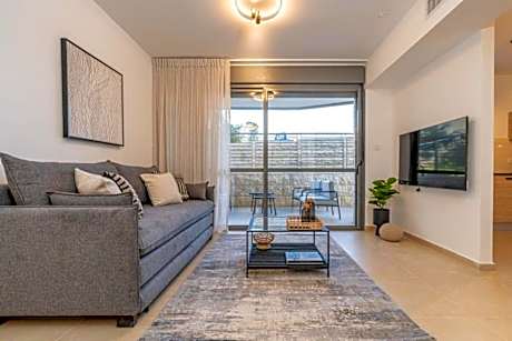 Luxurious Flat In Residential Area in Jerusalem, Israel