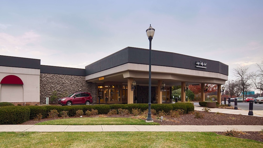 SureStay Plus Hotel by Best Western Lehigh Valley - photo 40