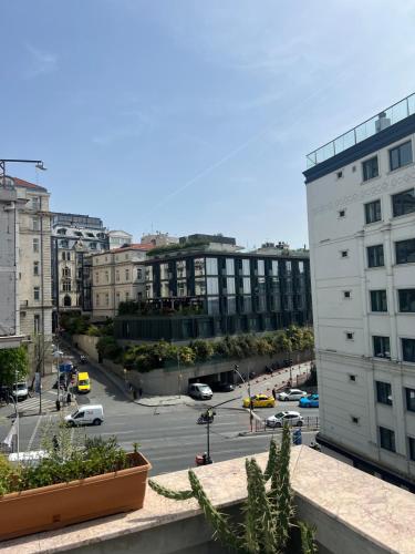 K&Y Taksim Rooftop — 4-Star Luxury Hotel in Istanbul, Turkey