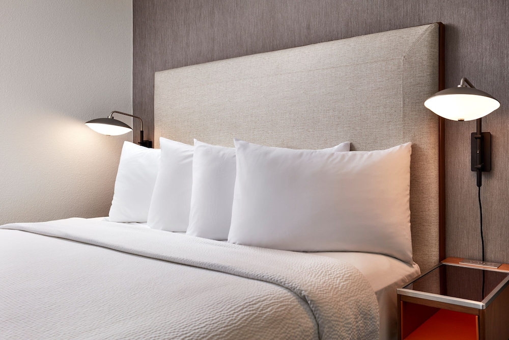 Courtyard by Marriott Vallejo Napa Valley - photo 8