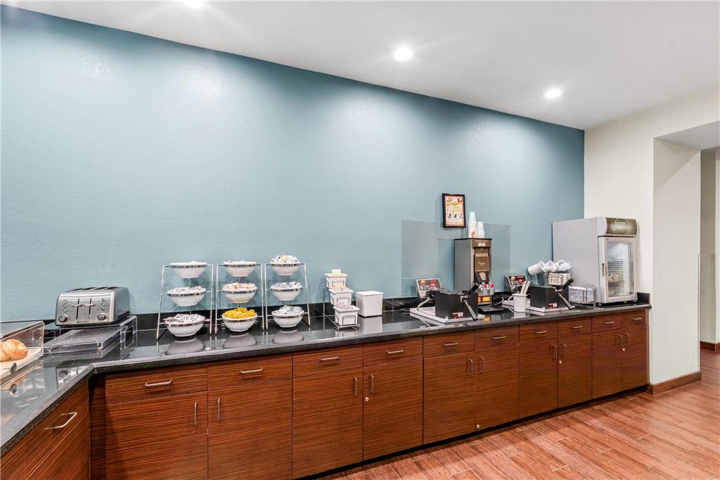 MainStay Suites Lufkin - photo 57