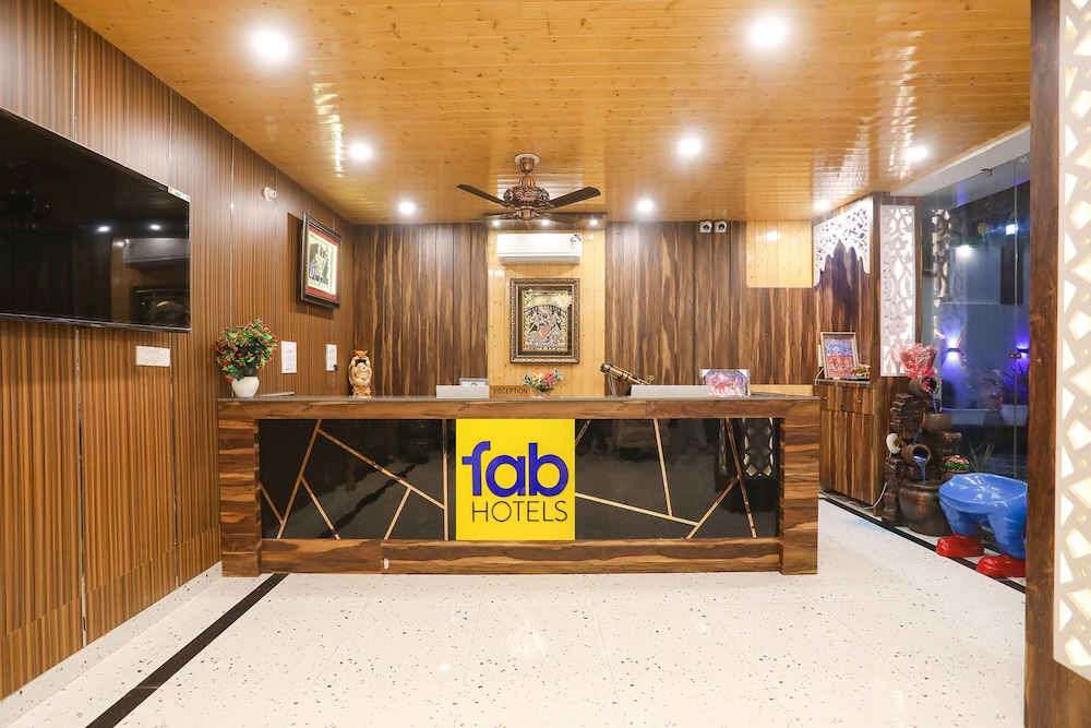 Fabhotel The 3 Idiots in Vikasnagar, India