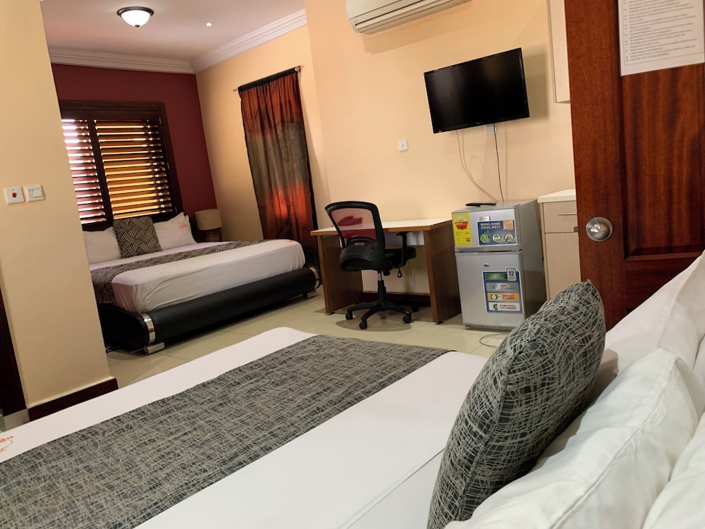 The Outback Hotel — Accra — photo 5