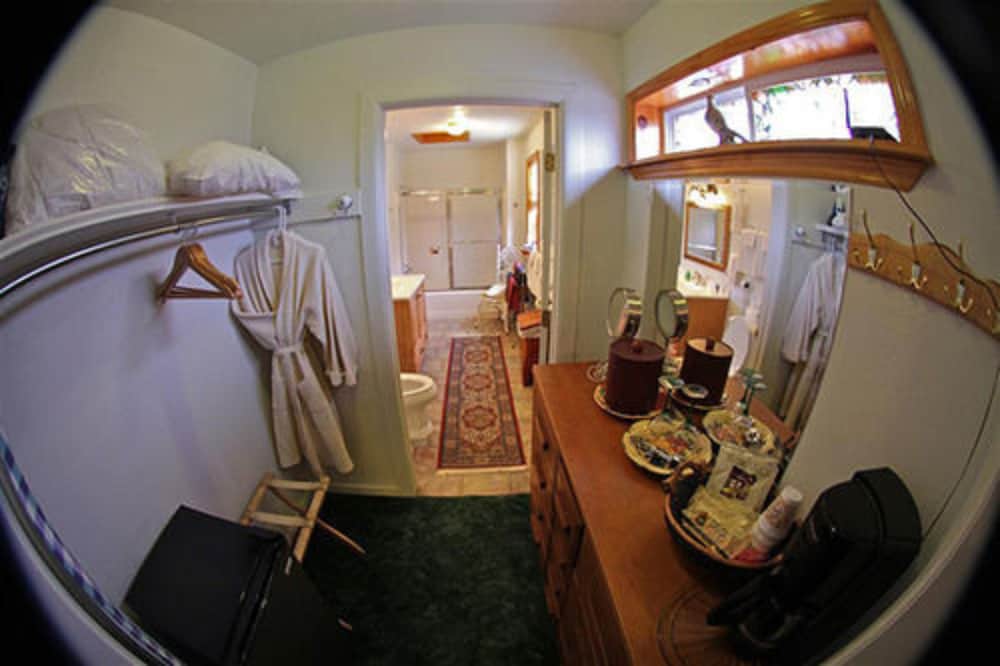 Echo Canyon Spa Resort - photo 74