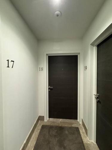 Luxurious Studio Central Prime Reading Location CHRL F18