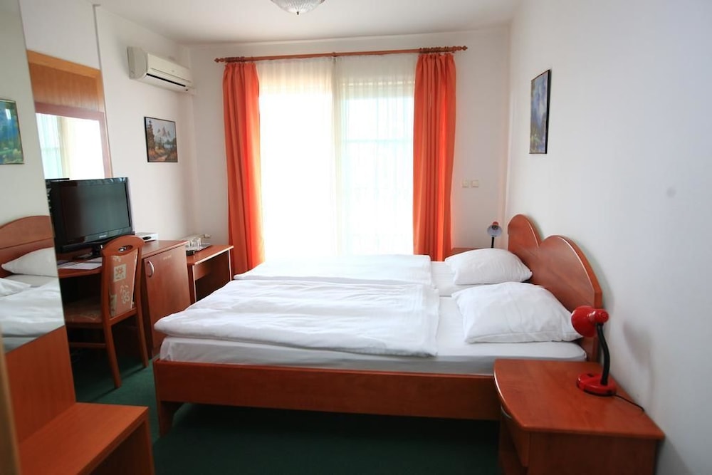 Hotel Orion — Ivanec — photo 5