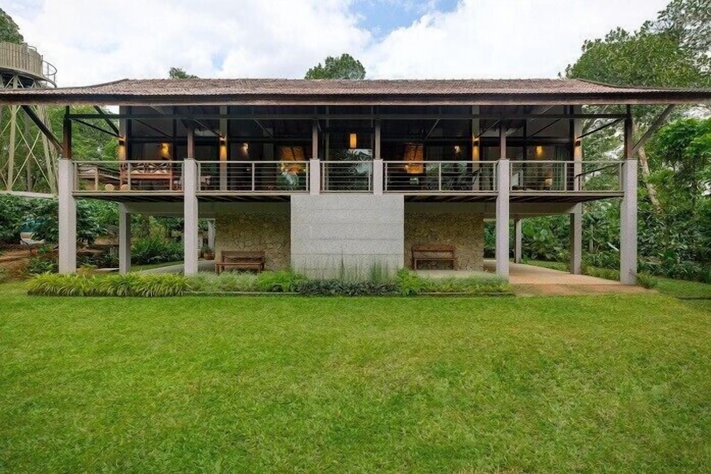 amã Stays & Trails The Old Cattleshed Wayanad in Kozhikode, India