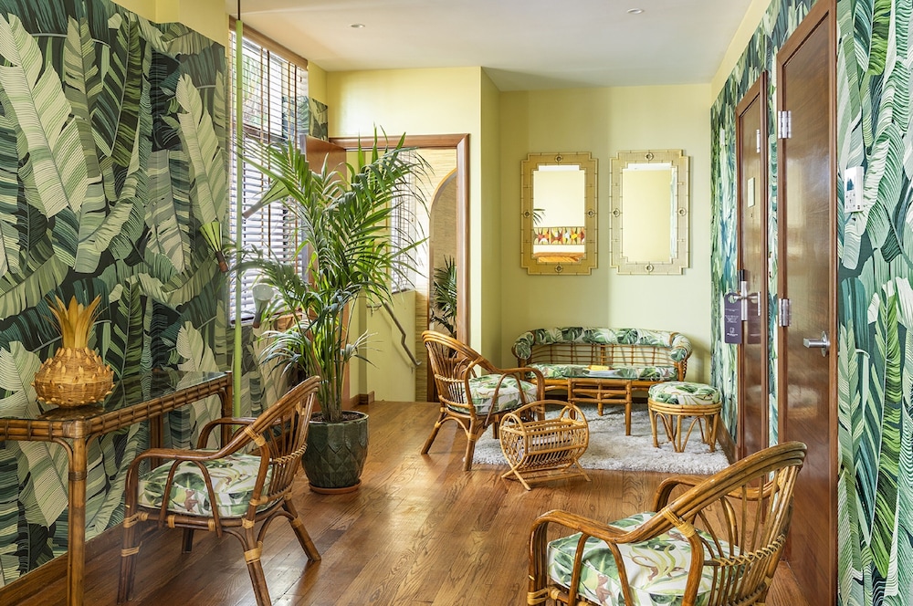 Pelican Hotel - photo 31