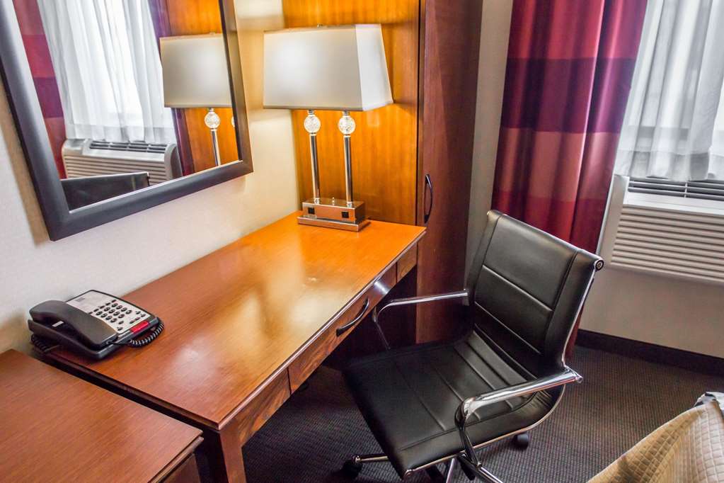 Sleep Inn Long Island City Manhattan View - photo 18