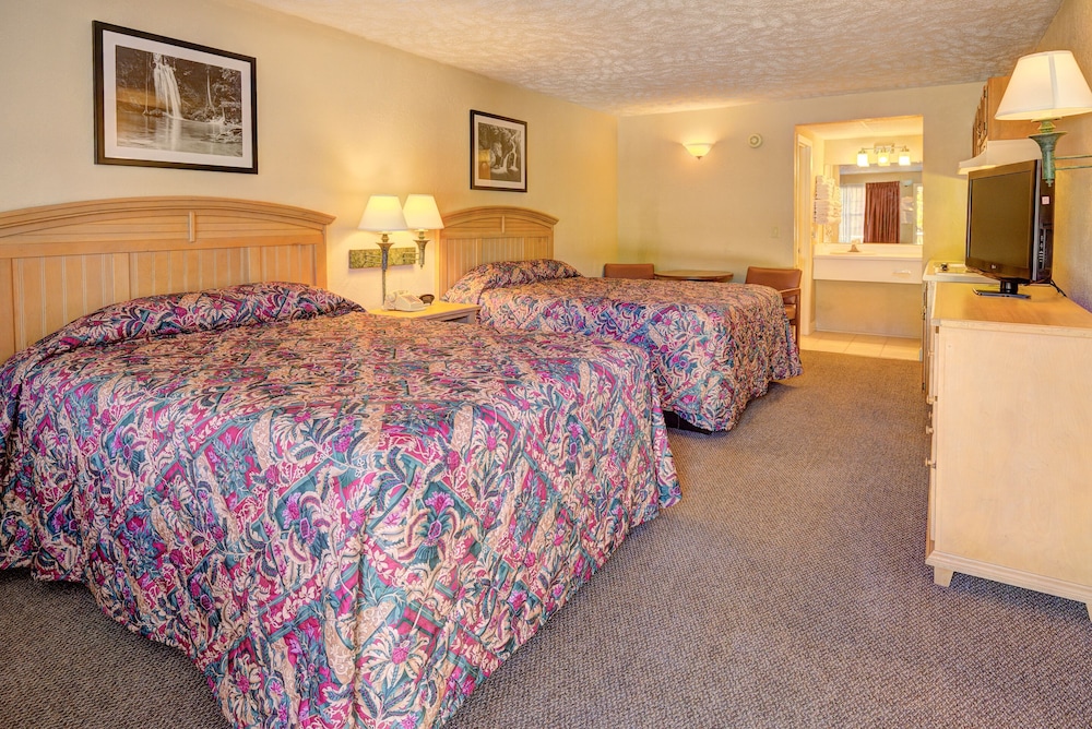 Mountain Aire Inn Sevierville Pigeon Forge - photo 4