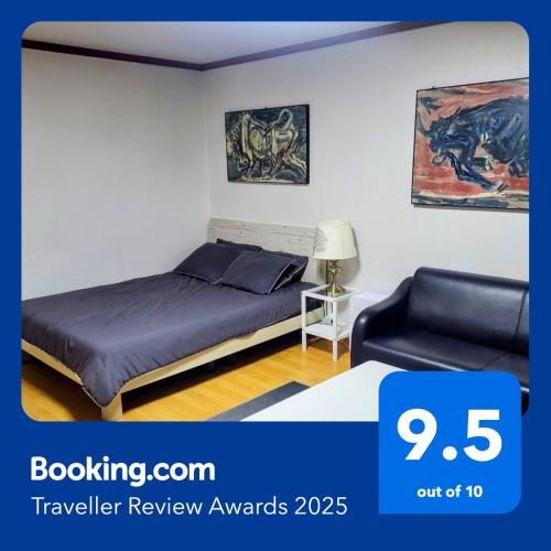 Spacious Master Suite #5 — 4-Star Luxury Hotel in Seoul, South Korea