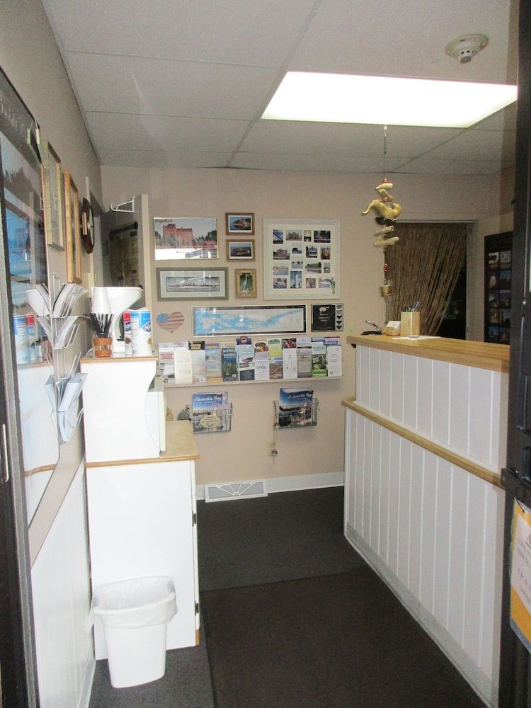 Otter Creek Inn - photo 13