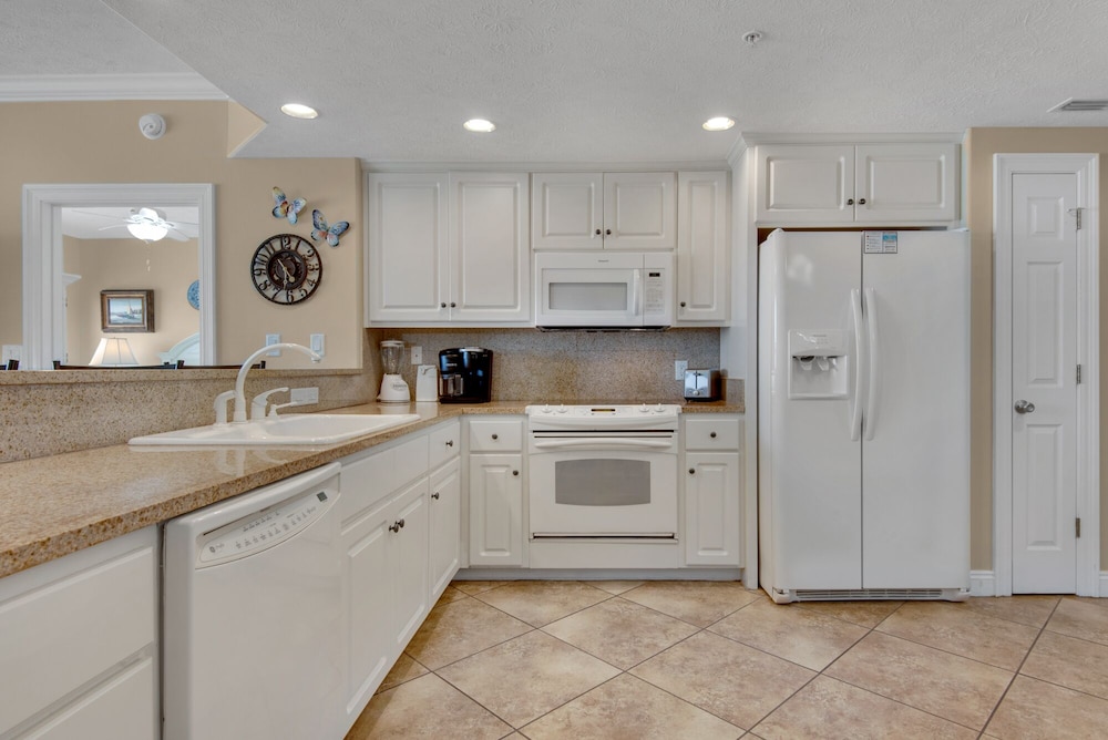 Treasure Island 0209 - photo 12