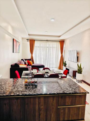 Stylish 1 Bedroom with Rooftop Pool&Gym Near it All
