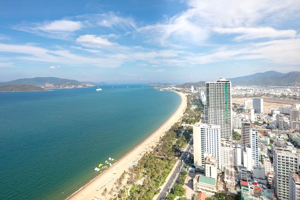 Oressund Hotel - last minute hotel in Nha Trang