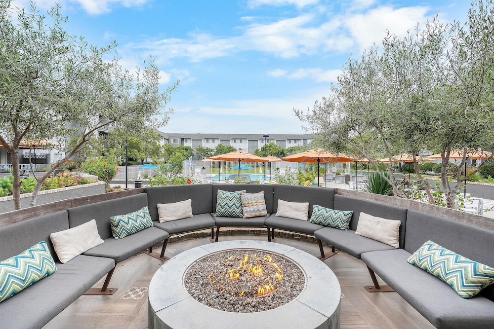 Hilton San Diego Del Mar - photo 38