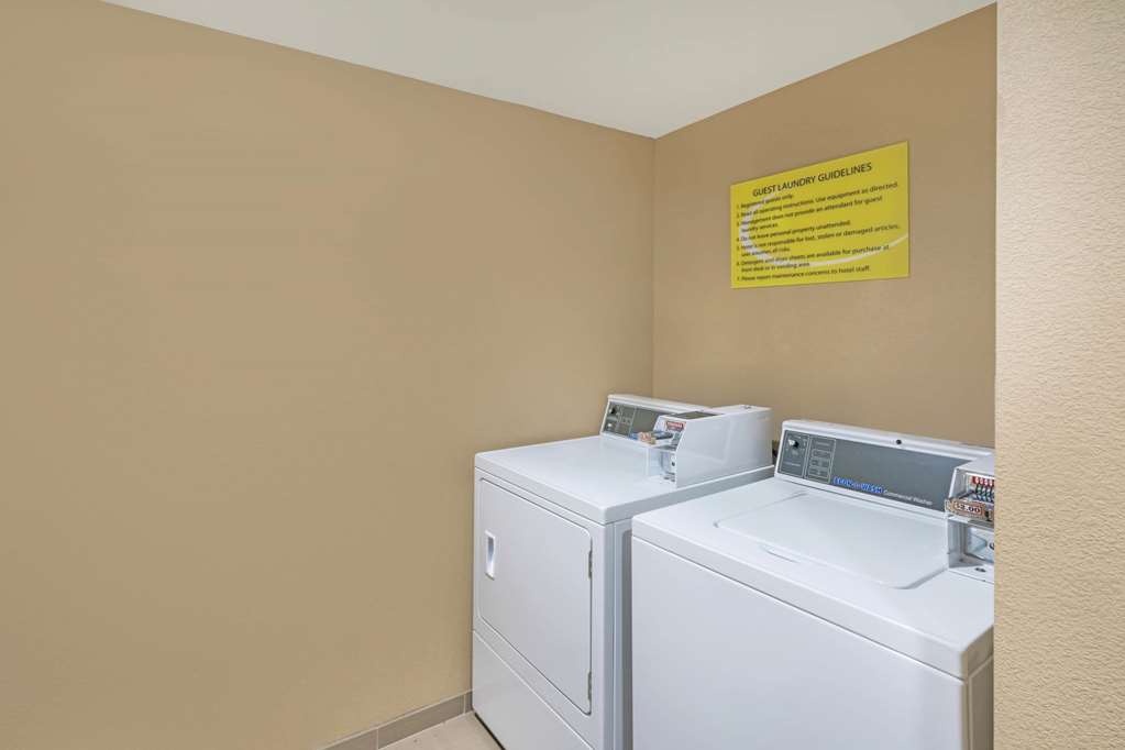 Super 8 by Wyndham Raleigh North East - photo 14