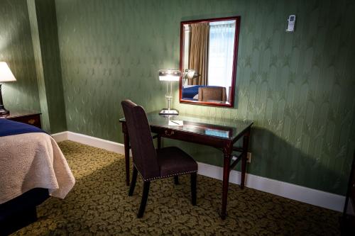 The Hotel Paisano - photo 3