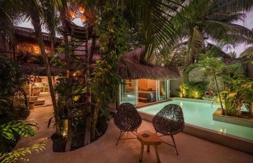 Jungle Villa steps to the beach and restaurants — 4-Star Luxury Hotel in Tulum, Mexico
