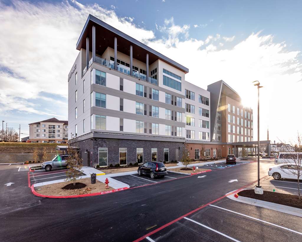 Hyatt Place Harrisonburg - photo 37