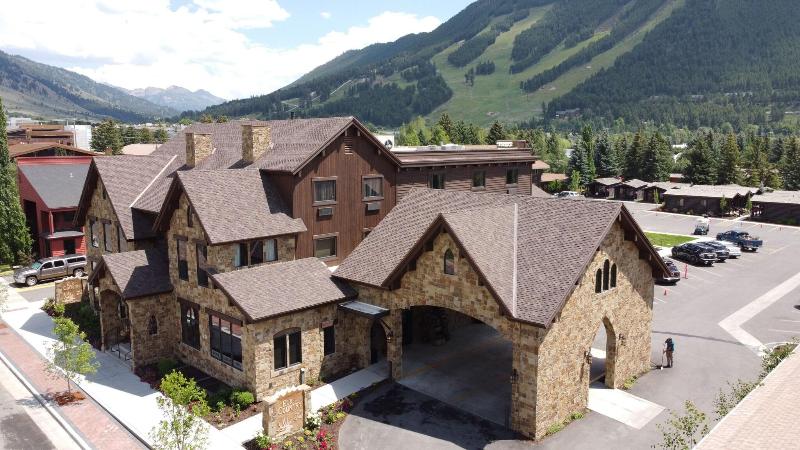 Elk Country Inn - photo 25