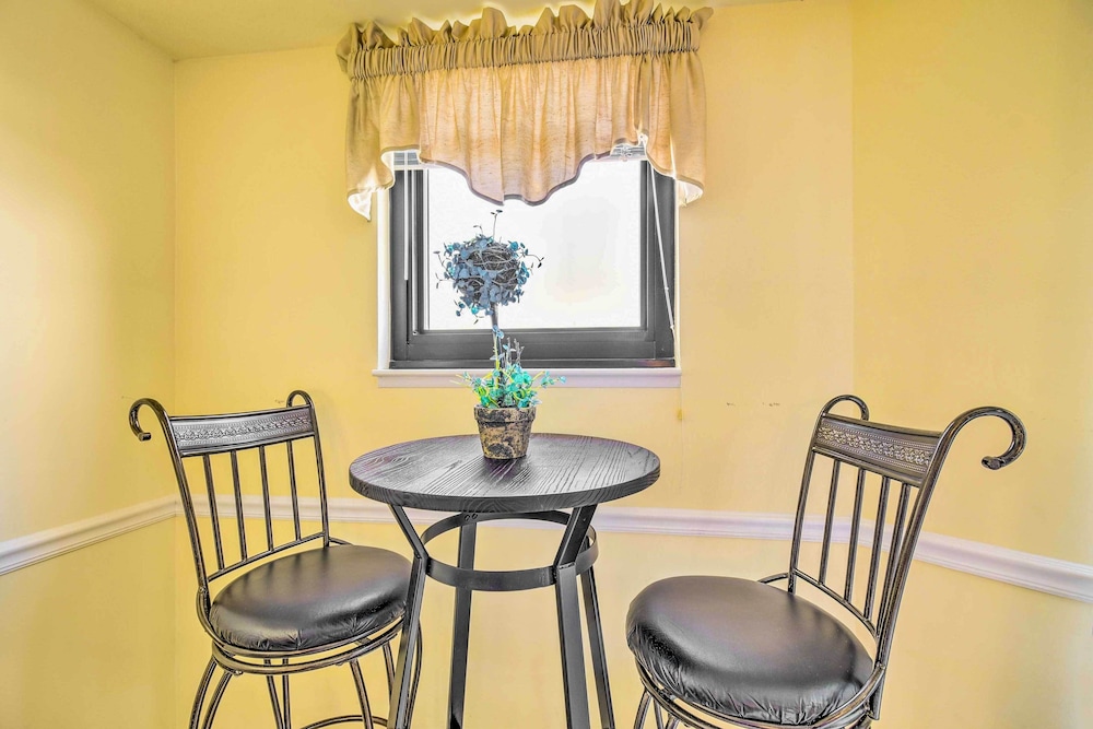 Homey Myrtle Beach Condo w Resort Amenities - photo 16