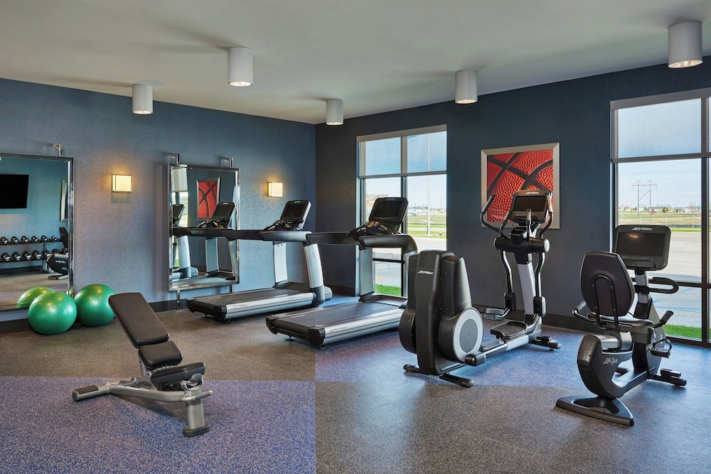 Four Points by Sheraton Fargo Medical Center - photo 26