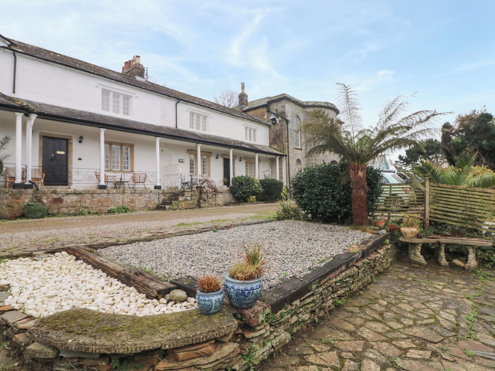 Josie — 4-Star Luxury Hotel in St Austell, United Kingdom
