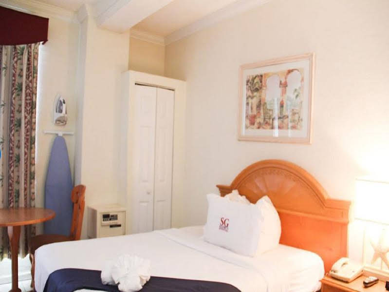The Hollywood Beach Resort by RevMBE Consulting - photo 36