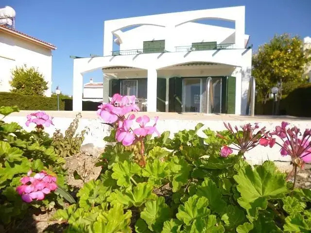 Villa Magnolia — 4-Star Luxury Hotel in Pegeia, Cyprus