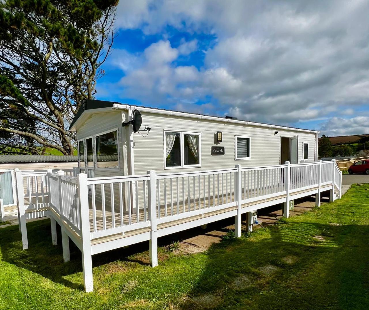 Newquay Bay Resort Summer Days 135 — hotel in Porth
