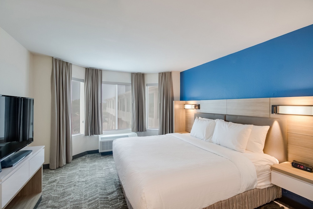 SpringHill Suites by Marriott Dallas NW Hwy I35E - photo 8