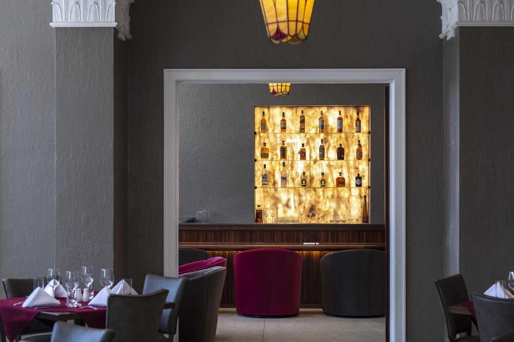 The Eldridge Hotel - photo 45