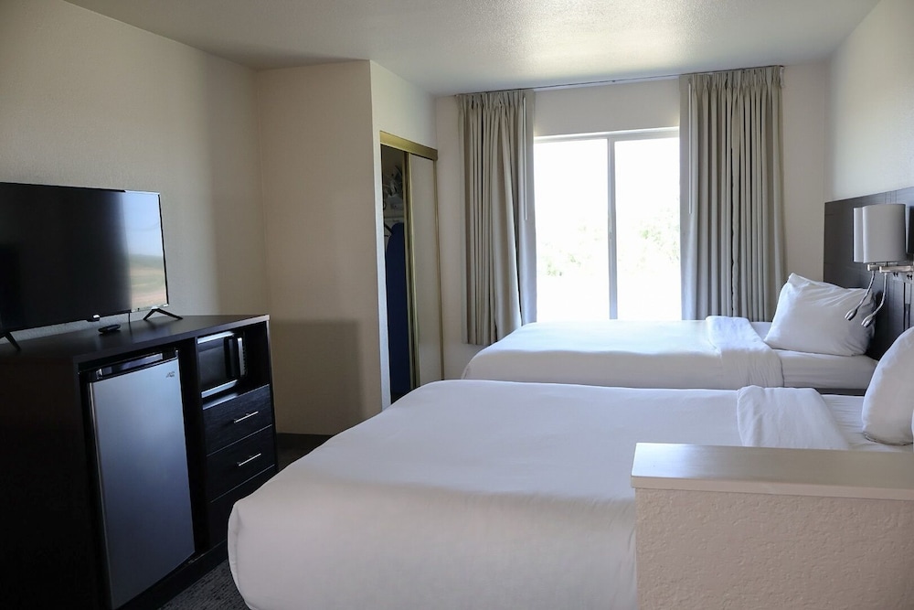 La Junta Inn - photo 6