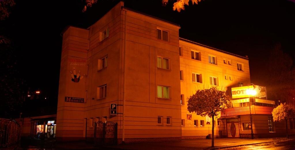 Hotel Sudety — Glucholazy