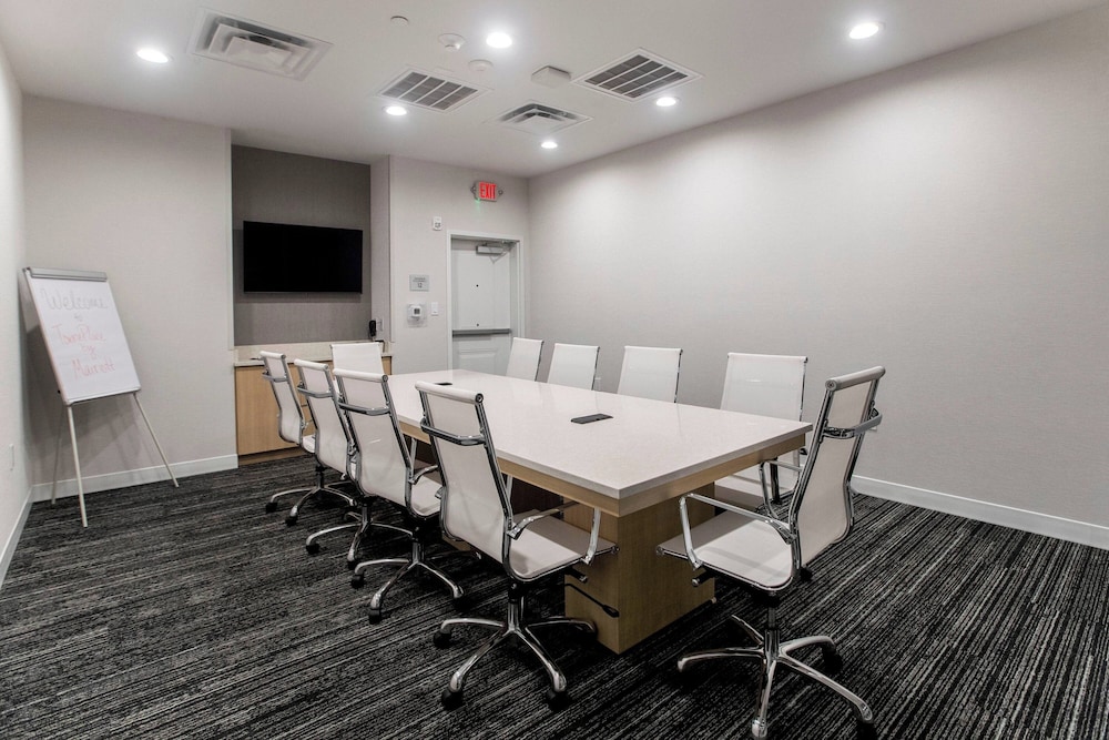 TownePlace Suites by Marriott Conroe - photo 38