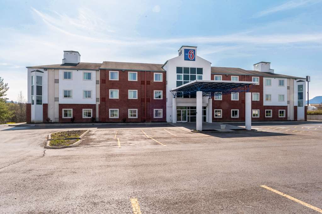 Motel 6 Newport TN - photo 3